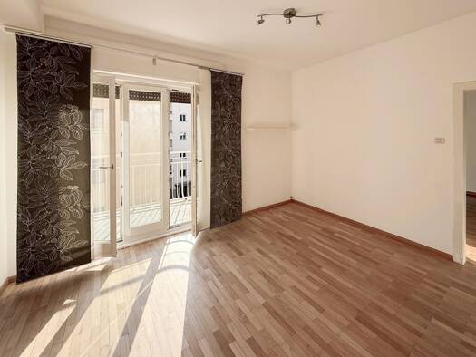 Wohnung zur Miete 1.400 € 3 Zimmer 110 m² 3. Geschoss Francesco-Crispi-Straße 31 Bozen 39100