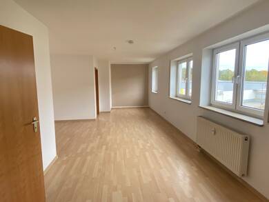 Wohnung zur Miete 310 € 1 Zimmer 39 m² frei ab 01.09.2025 Brandiser Straße 73 Naunhof Naunhof 04683