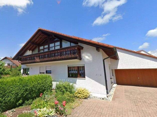 Einfamilienhaus zum Kauf provisionsfrei 735.000 € 10 Zimmer 255 m² 894 m² Grundstück Hüttlingen 73460