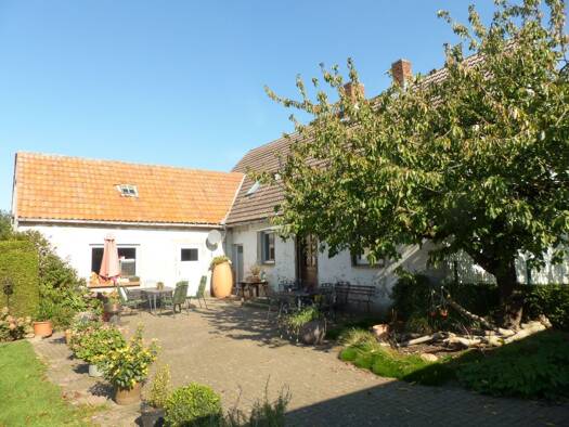 Einfamilienhaus zum Kauf 149.000 € 4 Zimmer 130 m² 3.557 m² Grundstück Groß Niendorf Zölkow 19374
