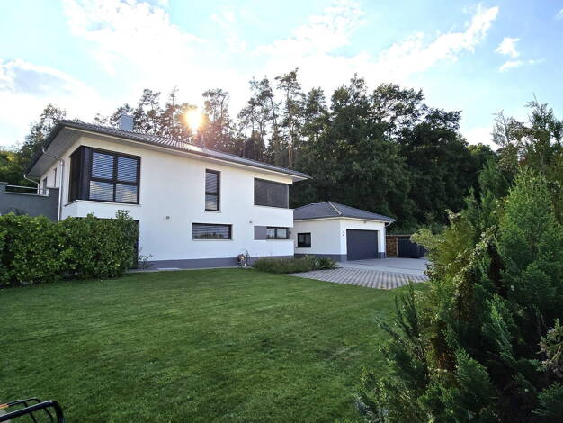 Einfamilienhaus zum Kauf provisionsfrei 1.875.000 € 11 Zimmer 352 m² 1.111 m² Grundstück Schwabach 91126
