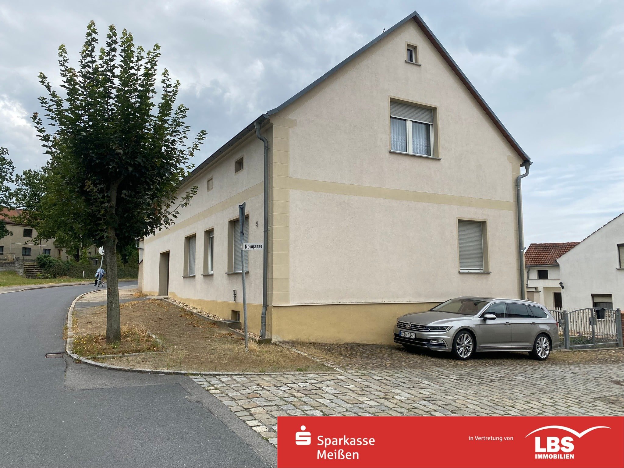 Einfamilienhaus zum Kauf 95.000 € 6 Zimmer 122,6 m²<br/>Wohnfläche 245 m²<br/>Grundstück Ortrand 01990