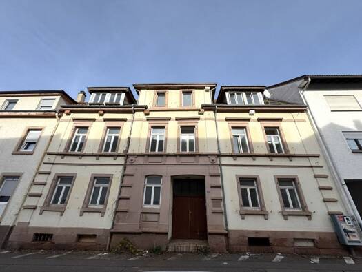 Mehrfamilienhaus zum Kauf provisionsfrei 395.000 € 14 Zimmer 297 m² 437 m² Grundstück Lahr Lahr/Schwarzwald 77933