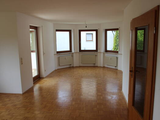 Wohnung zur Miete 1.040 € 3,5 Zimmer 98 m² Geschoss EG/3 frei ab 01.12.2026 Schwenningen Villingen-Schwenningen 78056