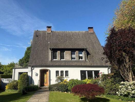 Einfamilienhaus zum Kauf 640.000 € 1.080 m² Grundstück Innenstadt Ahlen 59227