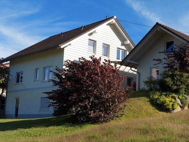 Einfamilienhaus zum Kauf 449.000 € 7 Zimmer 163,9 m² 818 m² Grundstück Lauterbach 78730