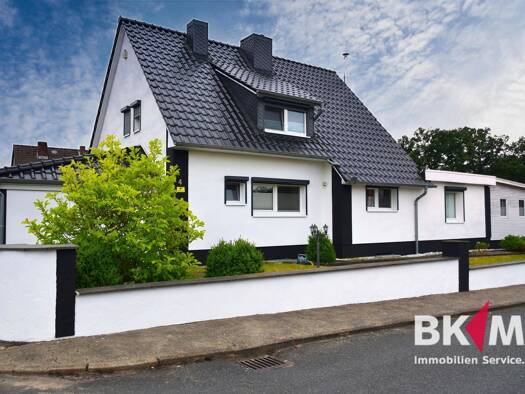 Einfamilienhaus zum Kauf 549.000 € 7 Zimmer 200,7 m² 1.012 m² Grundstück frei ab sofort Wriedel 29565