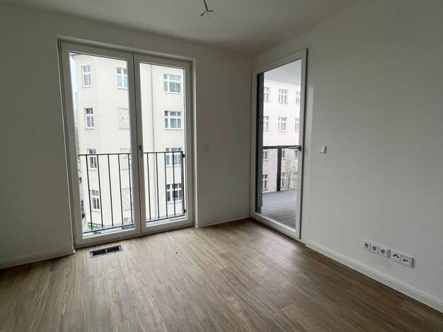 WG-Zimmer zur Miete 1.870 € 4 Zimmer 66,8 m² 2. Geschoss frei ab 01.07.2026 Revaler Straße 17 Friedrichshain Berlin 10245