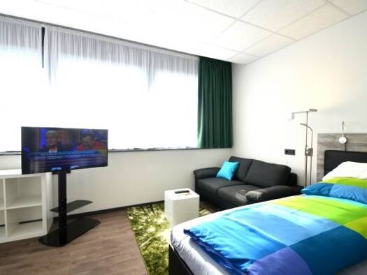 Studio zur Miete Wohnen auf Zeit 1.550 € 1 Zimmer 35 m² Kaiserstraße 73 Offenbach am Main Offenbach am Main 63065