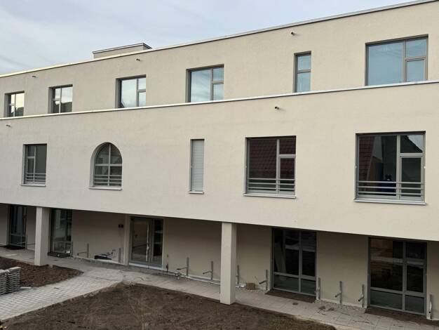 Studio zum Kauf provisionsfrei 246.000 € 1 Zimmer 35 m² frei ab 01.01.2026 Würzburger Straße 5 Uettingen 97292