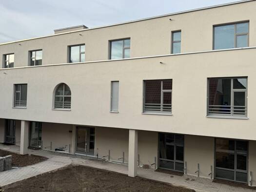 Studio zum Kauf provisionsfrei 246.000 € 1 Zimmer 35 m² frei ab sofort Würzburger Straße 5 Uettingen 97292