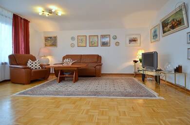 Wohnung zur Miete Wohnen auf Zeit 1.250 € 2 Zimmer 93 m² frei ab 21.08.2025 Wiesbaden 65199