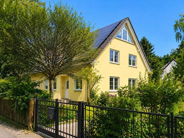Doppelhaushälfte zum Kauf 649.000 € 4 Zimmer 130 m² 343 m² Grundstück frei ab 01.10.2026 Heiligensee Reinickendorf 13503