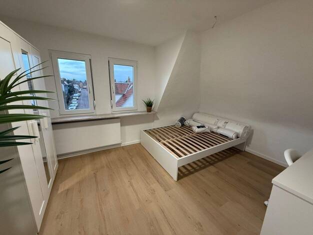 WG-Zimmer zur Miete auf Zeit 340 € 11,5 m² 3. Geschoss Römerstraße 39 Neckargartach Heilbronn 74078