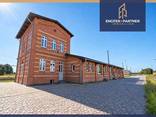 Wohnung zur Miete 799 € 3 Zimmer 80,8 m² EG frei ab 15.12.2026 Bützow Bützow 18246
