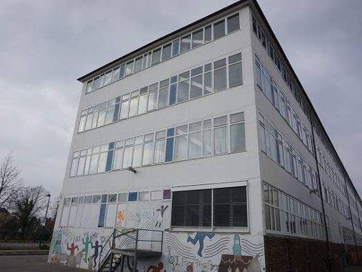 Büro zur Miete provisionsfrei 87,36 € 1 Zimmer 14,6 m² Bürofläche Oscar-Kjellberg-Straße 15 Finsterwalde Finsterwalde 03238