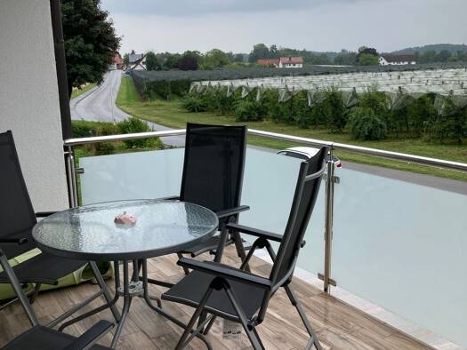 Doppelhaushälfte zum Kauf 13 Zimmer 210 m² 484 m² Grundstück Oberteuringen 88094