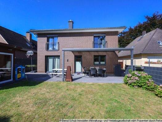 Doppelhaushälfte zum Kauf 799.000 € 4 Zimmer 135,8 m² 500 m² Grundstück Lurup Hamburg 22547