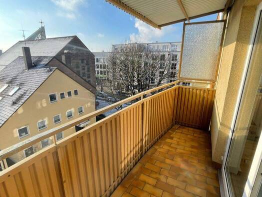 Wohnung zur Miete 654 € 3 Zimmer 58,2 m² 4. Geschoss frei ab 20.01.2026 Georg-Strobel-Str. 20A Gärten b Wöhrd Nürnberg 90489