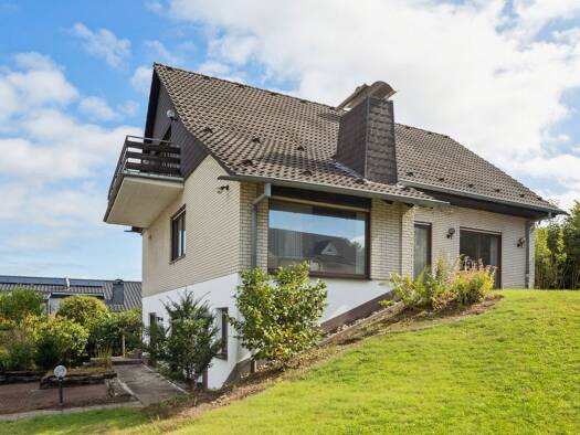 Einfamilienhaus zum Kauf 498.000 € 6 Zimmer 203,9 m² 671 m² Grundstück Neunkirchen Neunkirchen-Seelscheid 53819