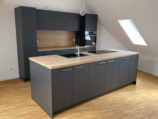 Wohnung zur Miete 1.050 € 4 Zimmer 105 m² frei ab 01.02.2026 Dollinger Straße 10 Abensberg 93326