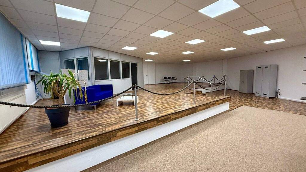 Bürofläche zur Miete provisionsfrei 5 € 3 Zimmer 128 m² Bürofläche Am Goldberg 2 Stedtfeld Eisenach 99817