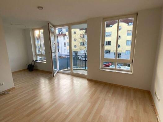 Wohnung zur Miete 460 € 1,5 Zimmer 42 m² 1. Geschoss frei ab sofort Lindenring 23 B Hennigsdorf 16761