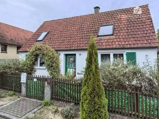 Einfamilienhaus zum Kauf 249.000 € 4 Zimmer 110 m² 326 m² Grundstück Diemantstein Bissingen / Diemantstein 86657