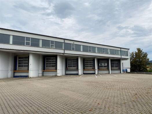 Halle/Industriefläche zur Miete 4.500 m² Lagerfläche teilbar ab 1.000 m² Coburg 96450
