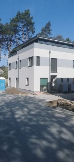 Doppelhaushälfte zum Kauf provisionsfrei 765.000 € 4,5 Zimmer 170 m²<br/>Wohnfläche 300 m²<br/>Grundstück Finow Eberswalde 16227