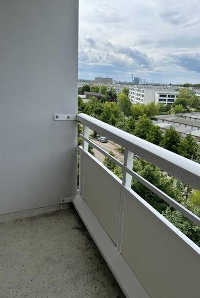 Wohnung zur Miete 338 € 3 Zimmer 57 m² 5. Geschoss Weißenfelser Straße 3 Silberhöhe Halle (Saale) 06132
