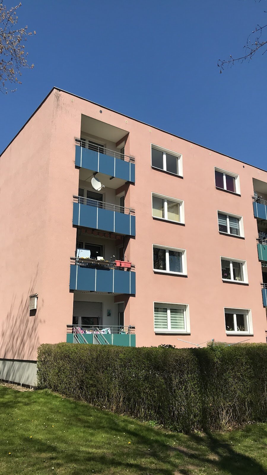 Wohnung zur Miete nur mit Wohnberechtigungsschein 289 € 3 Zimmer 69,6 m²<br/>Wohnfläche 3.<br/>Geschoss 01.02.2025<br/>Verfügbarkeit Waldemar-Petersen-Straße 21 Wohnstadt Waldau Kassel 34123