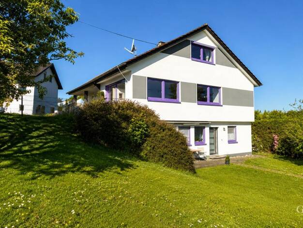 Einfamilienhaus zum Kauf 479.000 € 8 Zimmer 195 m² 1.073 m² Grundstück Untergröningen Abtsgmünd 73453