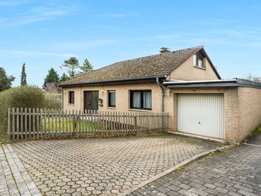 Einfamilienhaus zum Kauf 420.000 € 7 Zimmer 184 m² 1.400 m² Grundstück frei ab 01.05.2026 Satzvey Mechernich 53894