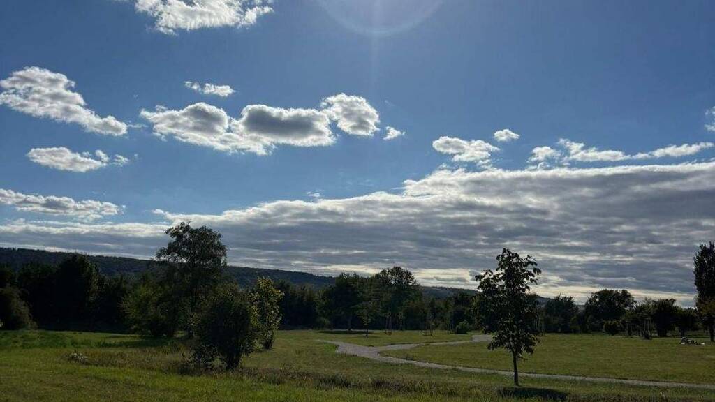 Bauernhaus zur Miete 4.500 € 8 Zimmer 320 m² 1.000 m² Grundstück frei ab 01.06.2026 Saarmund 14558