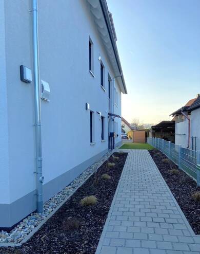 Wohnung zum Kauf 425.000 € 3 Zimmer 80 m² Forth Eckental 90542