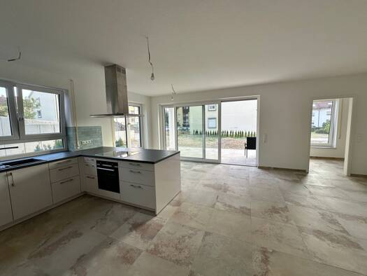 Wohnung zur Miete 960 € 2,5 Zimmer 68 m² Geschoss -1/3 frei ab sofort Geislingen Geislingen an der Steige 73312
