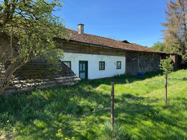 Haus zum Kauf 255.000 € 8 Zimmer 150 m² 1.507 m² Grundstück Emmerting 84547