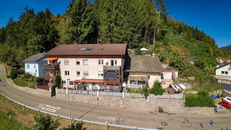 Wohnung zum Kauf provisionsfrei 299.000 € 8 Zimmer 191 m² 2. Geschoss Hausen im Wiesental 79688