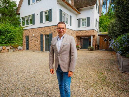 Einfamilienhaus zum Kauf 1.690.000 € 5 Zimmer 245 m² 1.038 m² Grundstück Buchholz Buchholz in der Nordheide 21244