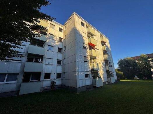 Wohnung zum Kauf 150.000 € 3 Zimmer 64 m² frei ab sofort Holzkirchen 83607