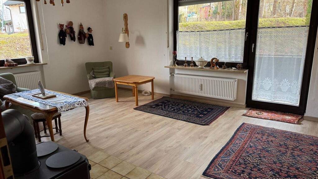 Wohnung zum Kauf 128.900 € 2 Zimmer 66,9 m² 1. Geschoss frei ab sofort Bischofsgrün 95493