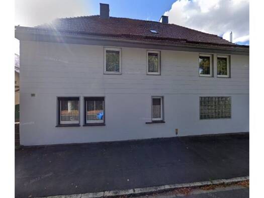 Einfamilienhaus zur Miete 1.800 € 10 Zimmer 251 m² Lindenallee 21 Knutbühren Göttingen 37079