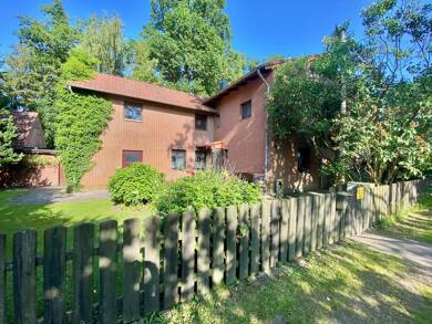 Mehrfamilienhaus zum Kauf 525.000 € 8 Zimmer 215 m² 2.600 m² Grundstück frei ab 01.12.2025 Engelbostel Langenhagen / Engelbostel 30855
