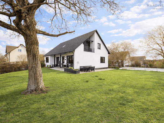 Einfamilienhaus zum Kauf 599.000 € 8 Zimmer 190 m² 2.000 m² Grundstück Grauwinkl Hilpoltstein 91161