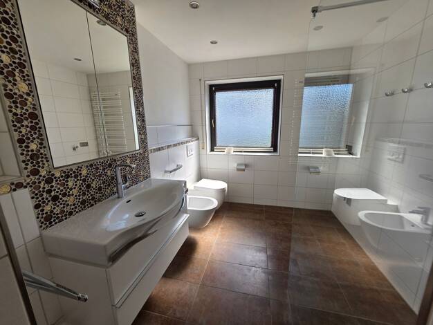 Wohnung zum Kauf 329.900 € 4,5 Zimmer 109 m² 1. Geschoss frei ab sofort Schwarzenbruck Schwarzenbruck 90592