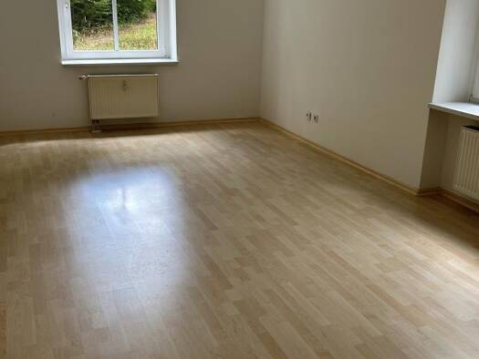 Wohnung zur Miete 476 € 2 Zimmer 73,1 m² EG Am Michaelisholz 15 Naumburg 06618