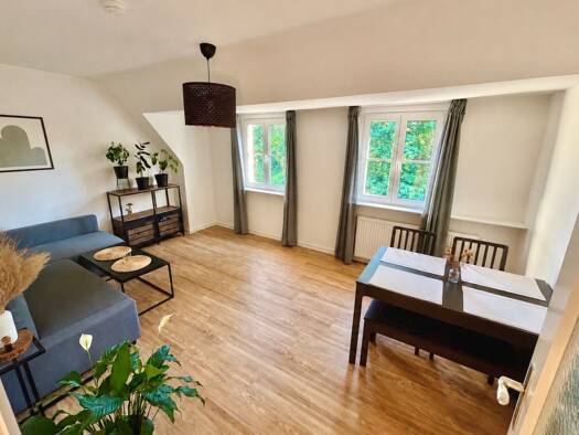 Wohnung zur Miete 950 € 3 Zimmer 75 m² Geschoss 2/2 frei ab 01.01.2027 Burgberg Erlangen 91054