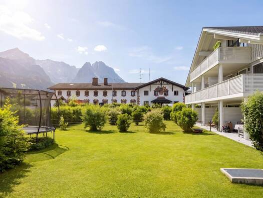 Stadthaus zum Kauf 1.980.000 € 7 Zimmer 228 m² 155 m² Grundstück Garmisch Garmisch-Partenkirchen 82467