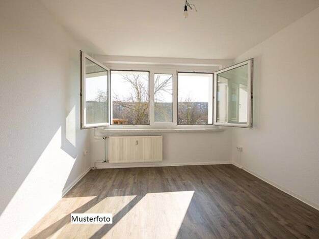 Wohnung zur Miete 397 € 2 Zimmer 48 m² 9. Geschoss frei ab 02.08.2025 Herzberger Str. 18 Prohlis-Nord Dresden 01239